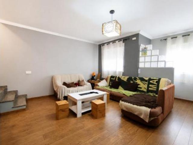 Casa adosada Venta Plasencia, Plasencia