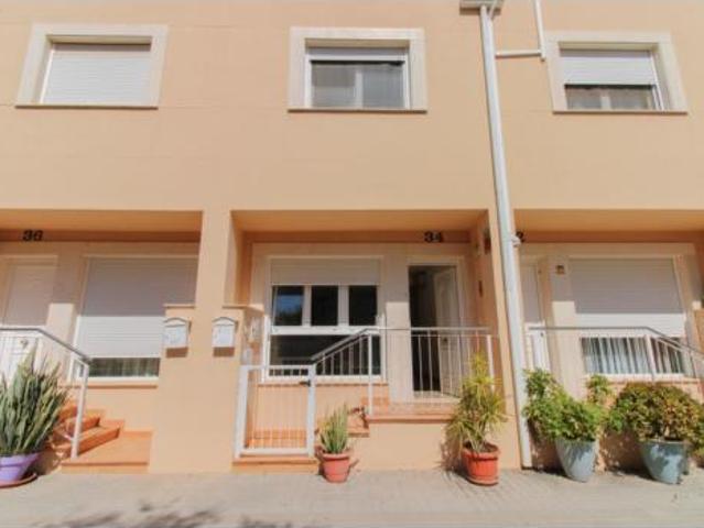 Casa adosada Venta Puçol, Centre