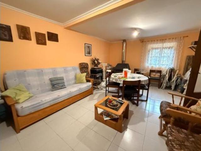 Casa adosada Venta Rasines, Ojébar