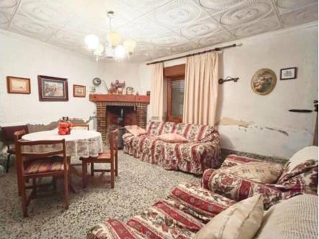 Casa adosada Venta Requena, Casas de Penén