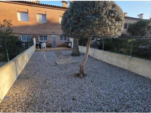 Casa adosada Venta Tordera, Nucli Urbà
