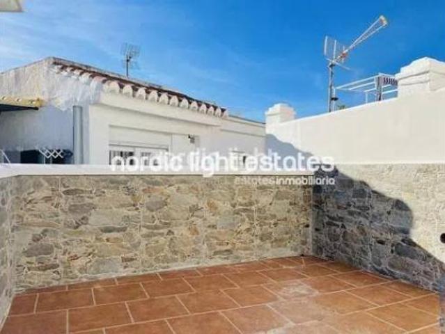 Casa adosada Venta Torrox, Núcleo