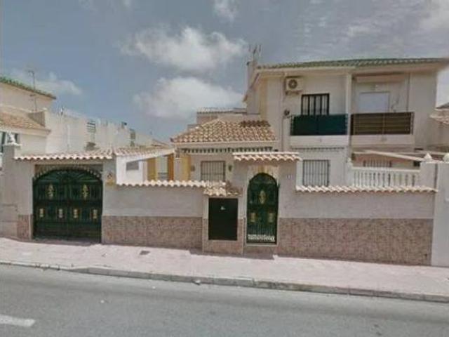 Casa adosada Venta Torrevieja, Torrevieja