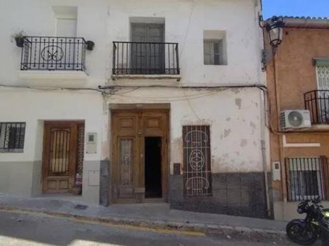 Casa adosada Venta Turís, Turís