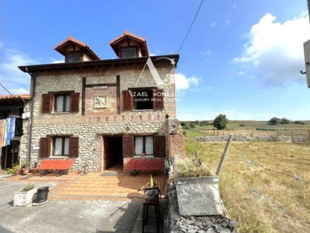 Casa adosada Venta Val de San Vicente, Serdio