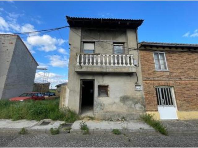 Casa adosada Venta Valde Ucieza, Robladillo de Ucieza