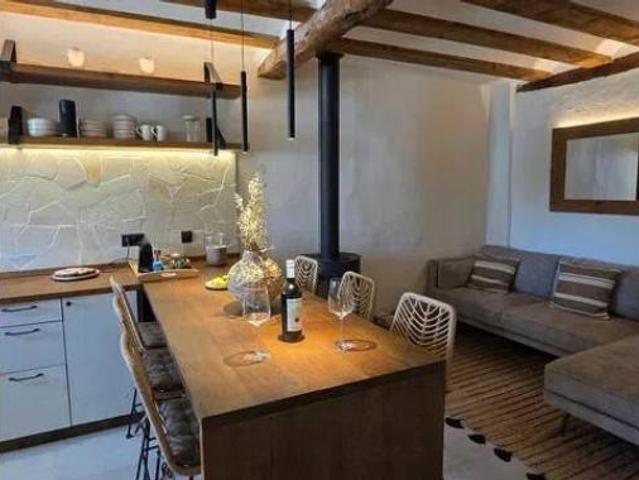 Casa adosada Venta Venta del Moro, Casas del Rey