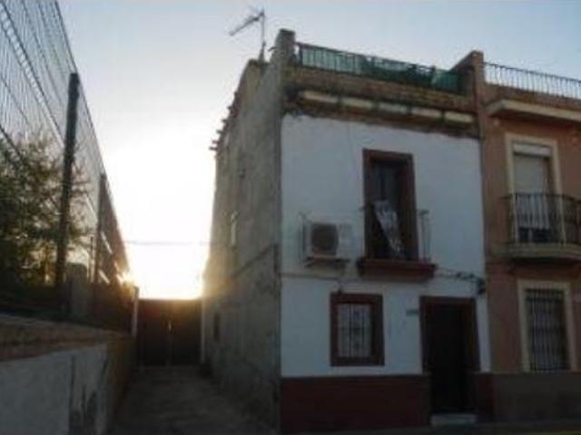 Casa adosada Venta Villaverde del Río, Villaverde del Río