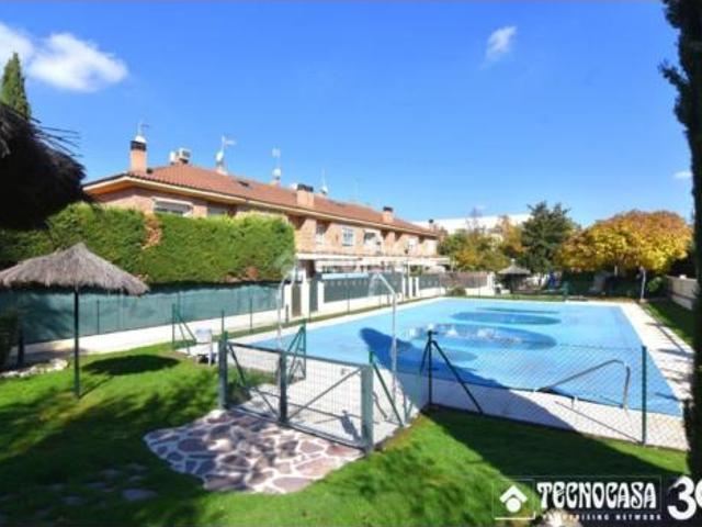 Casa adosada Venta Villaviciosa de Odón, Centro