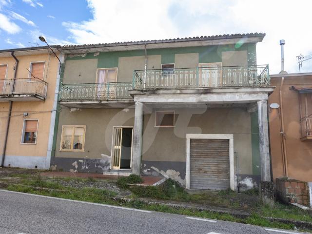 CASA AFFIANCATA in VENDITA a MONTEMILETTO
