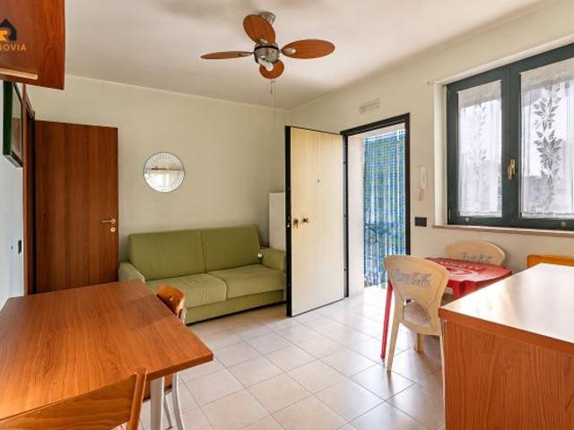 Casa al mare arredata con veranda Ginosa Marina