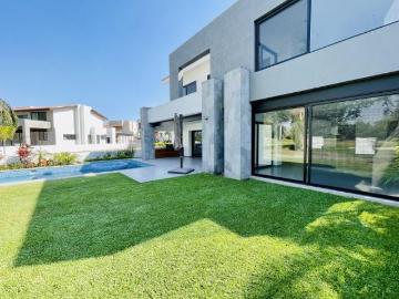 CASA AL CAMPO DE GOLF EN PARAISO COUNTRY CLUB