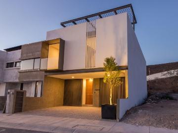 Casa Alexa, Nuevo Refugio