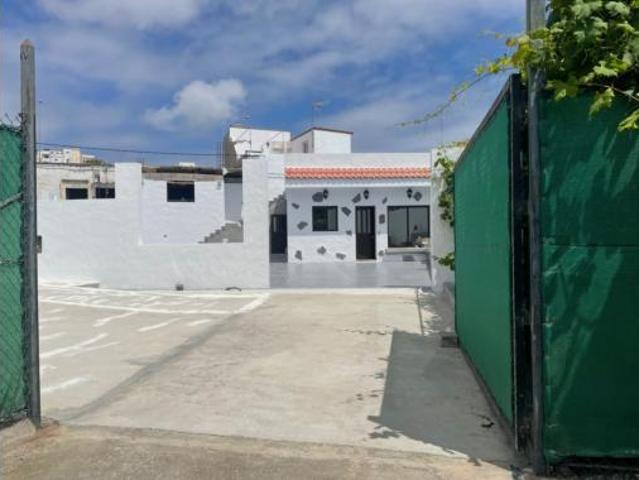Casa Alquiler Arucas, Los Portales Visvique Los Castillos