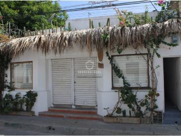 Casa amoblada en arriendo – 4 alcobas en el Centro Histórico G 25