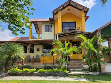 Casa amoblada en Venta Boquete, Chiriquí, Panamá RG Rah Cod. 25 4885