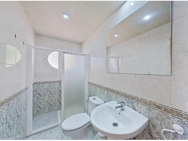 Casa amplia y luminosa con gran cochera en La Fabriquilla