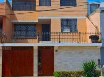 Casa Amplia y Versátil en Pilares Aduaneros Callao