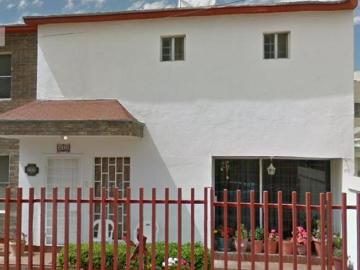 CASA AMPLIA EN JUAREZ