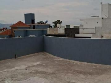 Casa Amplia, segura y con diseño moderno en zona de exclusiva