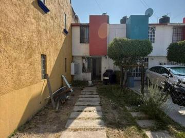 CASA AMPLIADA DE 3 RECAMARAS EN PRIVADA  LOMAS DE SAN FRANCISCO TEPOJACO C. IZCALLI