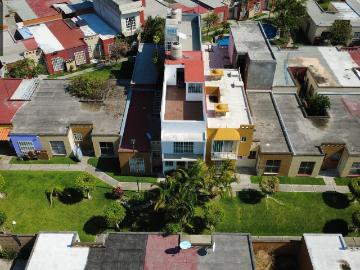 Casa ampliada en venta en Fraccionamiento Campo Verde Temixco Morelos