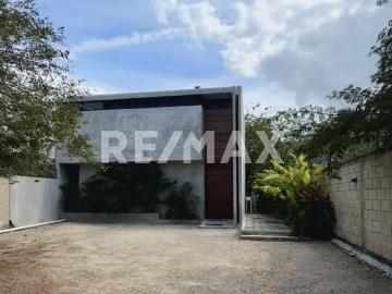 Casa Amueblada y Equipada en Komchén