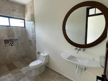 Casa amueblada en venta en el centro de mérida, yucatán