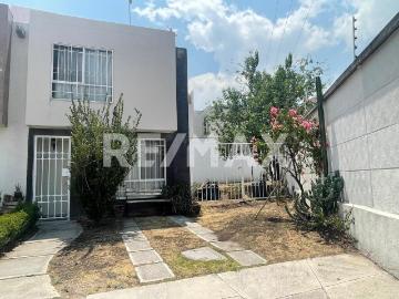 CASA AMUEBLADA EN RENTA