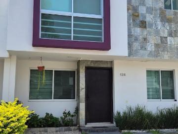 casa amueblada en renta ubicada en nueva galicia