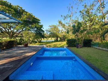 CASA AMUEBLADA EN RENTA ALTOZANO CON VISTA AL CAMPO DE GOLF