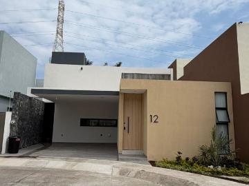 Casa Amueblada en Renta en Las Palmas Boca del R?o con Alberca