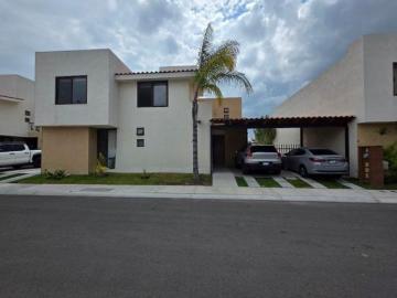 CASA ANTAÑO EN VENTA EN PUERTA REAL