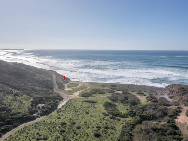 Casa Antiga Para Renovação Completa Na Praia Praia Do Canal 33m² Aljezur