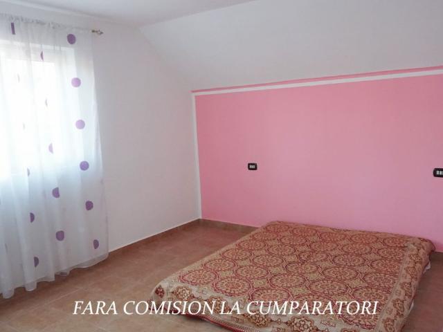Casa aproape de oras, Teren 5600 mp