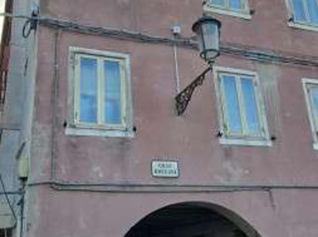 casa arredata con terrazzo Centro storico