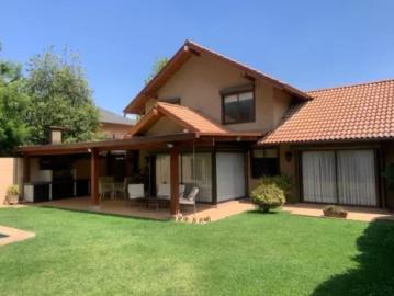 CASA ARRIENDO CON COMPRAVENTAS EN ANTUPIREN, PEÑALOLEN
