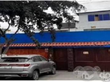 Casa buena ubicación