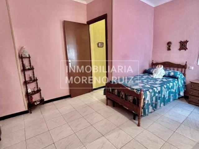 CASA BUENA ZONA MUY ECONOMICA