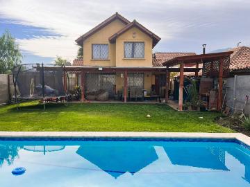 Casa barrio exclusivo chicureo norte | 4 dormitorios por 6890.00 en Colina