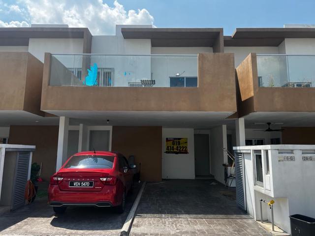 Casa Bluebell CyberSouth Townhouse
