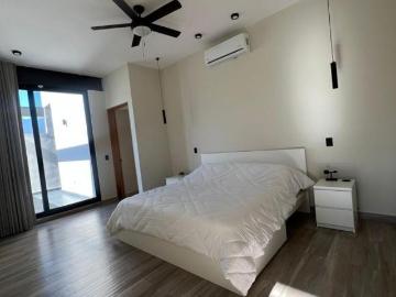 CASA BOSQUES SAN PEDRO CARRETERA NACIONAL SANTIAGO VENTA