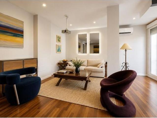 Casa boutique con terraza y registro turístico en el casco histórico de Almería