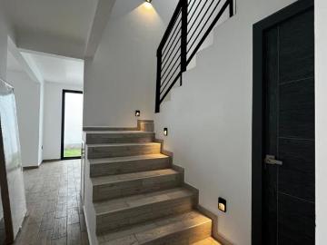 CASA C8 BOSQUES DEL LAGO 4
