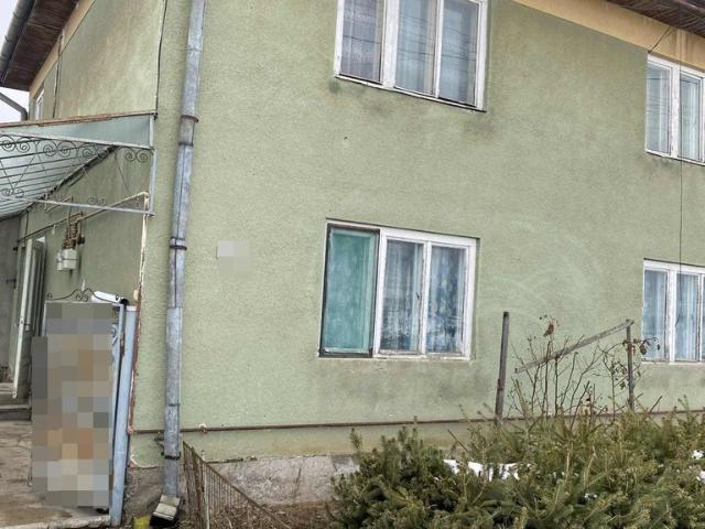 Casa cu etaj de vanzare Gornesti, Mures
