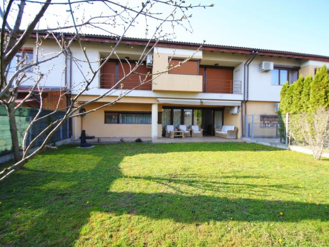 Casa spatioasa de inchiriat | 240 mp utili | Garaj | Zona VOX Technology Park