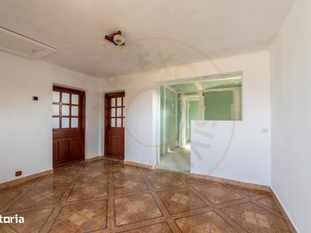 Casa cu teren de 1069 mp Bradu la 10 min de Pitesti!
