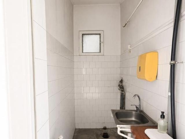 Casa cu teren 413 mp, Florilor, Brasov, 7 incaperi, potential business