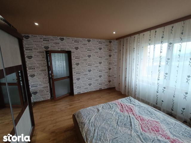 Casa cu 3 camere, 150 mpu, mobilata, utilata, garaj, curte, Ampoita