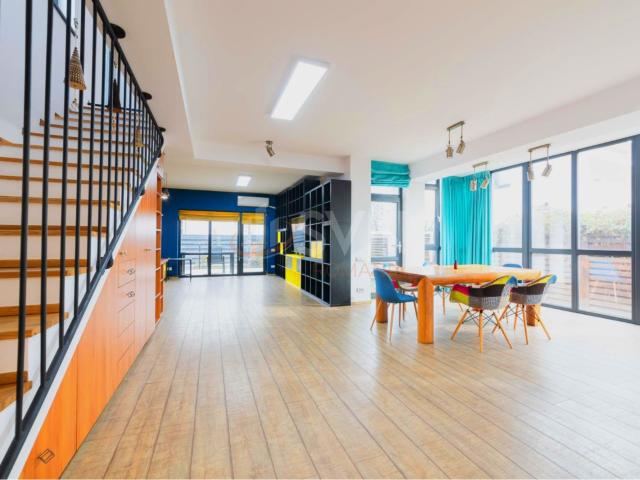 Casa cu 4 camere Tunari